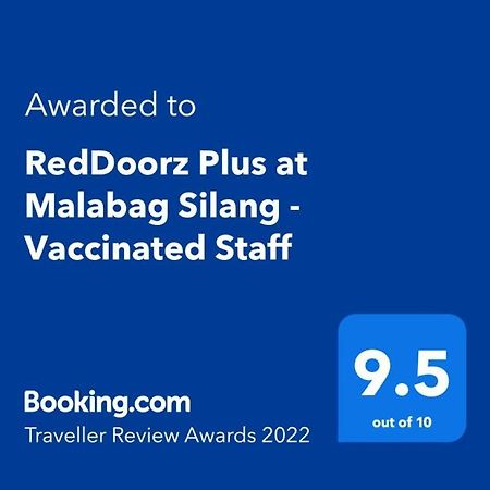 Reddoorz Plus At Malabag Silang - Vaccinated Staff Ngoại thất bức ảnh